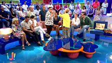 Tenso choque entre Corbacho y los colaboradores tras salir a la luz sus audios en el chat grupal del programa: "No deberías faltarle el respeto a nadie"