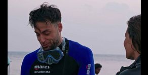Montoya se rompe tras su inmersión junto a Laura Madrueño: “Tenerte aquí es cómo revivir aquella experiencia”
