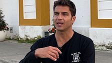 Maxi Iglesias nos cuenta cómo fue el rodaje en Conil