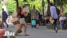 Jenni Alcoholado siembra el caos por las calles de Madrid: ¿Qué harías tú en una situación así?