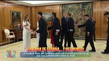Las imágenes de la visita de los jugadores de la selección española a 'La Zarzuela'