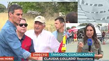 Pedro Sánchez visita las zonas más afectadas del incendio de La Mierla