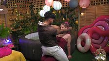 Anna se queda con ganas de un segundo striptease en ‘First Dates’: “Quiere probar el saber latino”