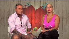 La Barbie de Londres encuentra a su Ken en ‘First Dates Summer’: “Sin pene no hay paraíso”