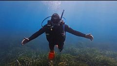El mundo que esconde Cabo de Gata bajo el agua: “Lo mejor del planeta está aquí abajo”