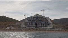 El hotel fantasma de Almería que terminó convertido en refugio para gaviotas