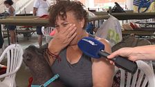 Alivio y alegría entre los vecinos que vuelven a sus casas tras ser evacuados por el incendio de Toledo: "No sabíamos lo que había aquí"