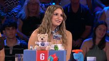 Noelia, concursante de '¡Allá tú!', desvela que le practicó una RCP durante 22 minutos a un hombre para salvarle la vida