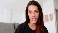 Laura reacciona al descubrir que hay un error en su tatuaje con Borja