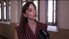 Leonor Watling reconoce que no lleva bien las críticas: "Yo me escondo y lloro"