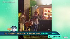 Exclusiva | Las imágenes de Ortega Cano cantando en un chiringuito de playa ante un sorprendido público