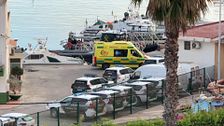 Muere un migrante al intentar entrar a Ceuta en parapente: perdió el control y cayó al mar