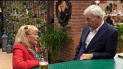 Conchita deja a Carlos Sobera alucinado con una surrealista conversación: “Se parte ella sola”