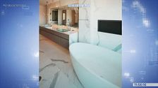 Las imágenes del interior del polémico ático de Ayuso en Madrid: seis baños y una espectacular terraza