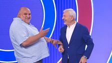 La manera de hablar de un concursante hace estallar en risas a Carlos Sobera
