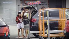 Isa Pantoja y Asraf Beno disfrutan de un día de compras en familia: las imágenes junto al pequeño Cairo