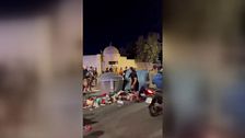 Noche de altercados en Ceuta tras una manifestación contra la gestión de la crisis: efectivos policiales evitaron enfrentamientos en la playa del Trampolín
