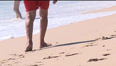 Las ventajas y beneficios para nuestra salud contados por quienes practican el 'grounding'