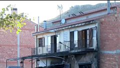 Muere una mujer y una niña de nueve años en el incendio de un bar en Cedrillas, Teruel