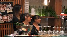 El equipo de ‘First Dates’ reacciona a la confesión de Carlos Sobera a una soltera: “No te creemos”