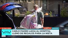 Carlo Costanzia padre llega al hospital cargado de regalos para su nieta: "Todavía no le he sacado parecido, pero es muy guapa"
