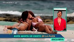 Las imágenes más tórridas del verano: así ha disfrutado Sofía Cristo de la playa junto a su novia