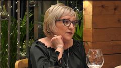 Isabel comparte con su cita la dura historia del fin de su matrimonio: "Pillé a mi exmarido con otra mujer"