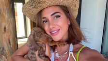 Maica presenta a Jordan, el perro de Juan Faro