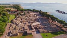 Las ruinas de Empúries, el único yacimiento de la península donde conviven la cultura griega y romana: “Solo se ha excavado un 20%”