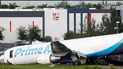 Al menos cinco muertos tras la salida de pista de un avión de Amazon en el aeropuerto de Miami