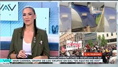 Hablamos con la mujer que ha 'okupado' una tienda de la acampada de Sol: "Me desalojaron a base de canciones"