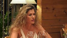 Un soltero le confiesa a su cita por qué ha decidido venir a pesar de sufrir un esguince: "¿En serio?"