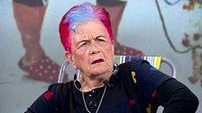 El divertido enfado de Amparo con Jorge Javier: "No me has hecho ni puñetero caso"