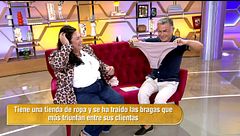 Una invitada muestra en ‘El diario de Jorge’ los distintos tipos de bragas que existen: “Estas son cristianas”