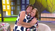 Lola conoce a su mejor amiga en 'El diario de Jorge' 50 años después de escribirle la primera carta