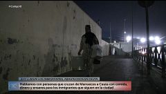 Exclusiva | 'Código 10' expone una red de suministro constante que da soporte a migrantes en Ceuta: "Hay personas lucrándose con esas labores"