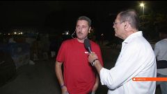 La indignación de un vecino ceutí al ver cómo está la playa del Trampolín tras el traslado de migrantes: "¿Y ahora qué?"