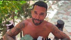 Omar Sánchez enseña su prenda más significativa en ‘Supervivientes All Stars’: “Un beso lo cura todo”