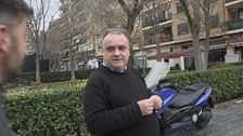 La propuesta de Carles Recio, funcionario inhabilitado por no trabajar durante 10 años, a 'En el punto de mira': "¿Por qué no me llevas a '¡De viernes!'?"
