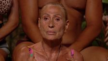 Rosa Benito se harta de las continuas menciones de Chiqui hacia ella y estalla: "Siempre está hablando de mí"