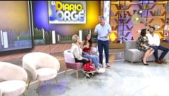 Carcajadas en plató por la conversación de Pilar y Jorge Javier Vázquez sobre la 'mirada del cocodrilo'