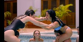 Lágrimas, acercamientos y confesiones en la 'pool party' en las villas