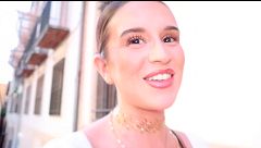 Sandra habla de lo detallista que es su novio con ella