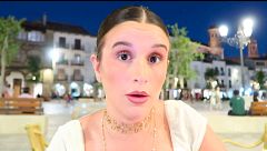 Sandra estalla contra las críticas por ir “muy rápido” en su relación