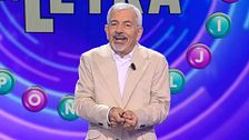 La reacción de Carlos Sobera a la prueba del equipo de Lilit: ''Se especializan en plenos''