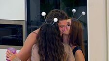 Nacho se acerca a Paula, con la que tuvo algo fuera, y se desahoga sobre Náyades: "Hemos vuelto a ser amigos"