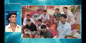Inédito: la reacción de los solteros al ver en directo la primera hoguera de las chicas