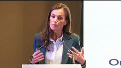 El rotundo mensaje de la reina Letizia sobre las "condiciones de vida precarias" y la salud mental: "Hay un sufrimiento interior"