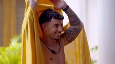 Juanpi aparece en la villa de las chicas y Mara se queda de piedra: "¿Eres buena ya o sigues siendo mala?"
