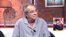 Federico y Edu cuentan cómo es la vida en su edificio, que une a jóvenes y mayores: "Es como 'La que se avecina'"